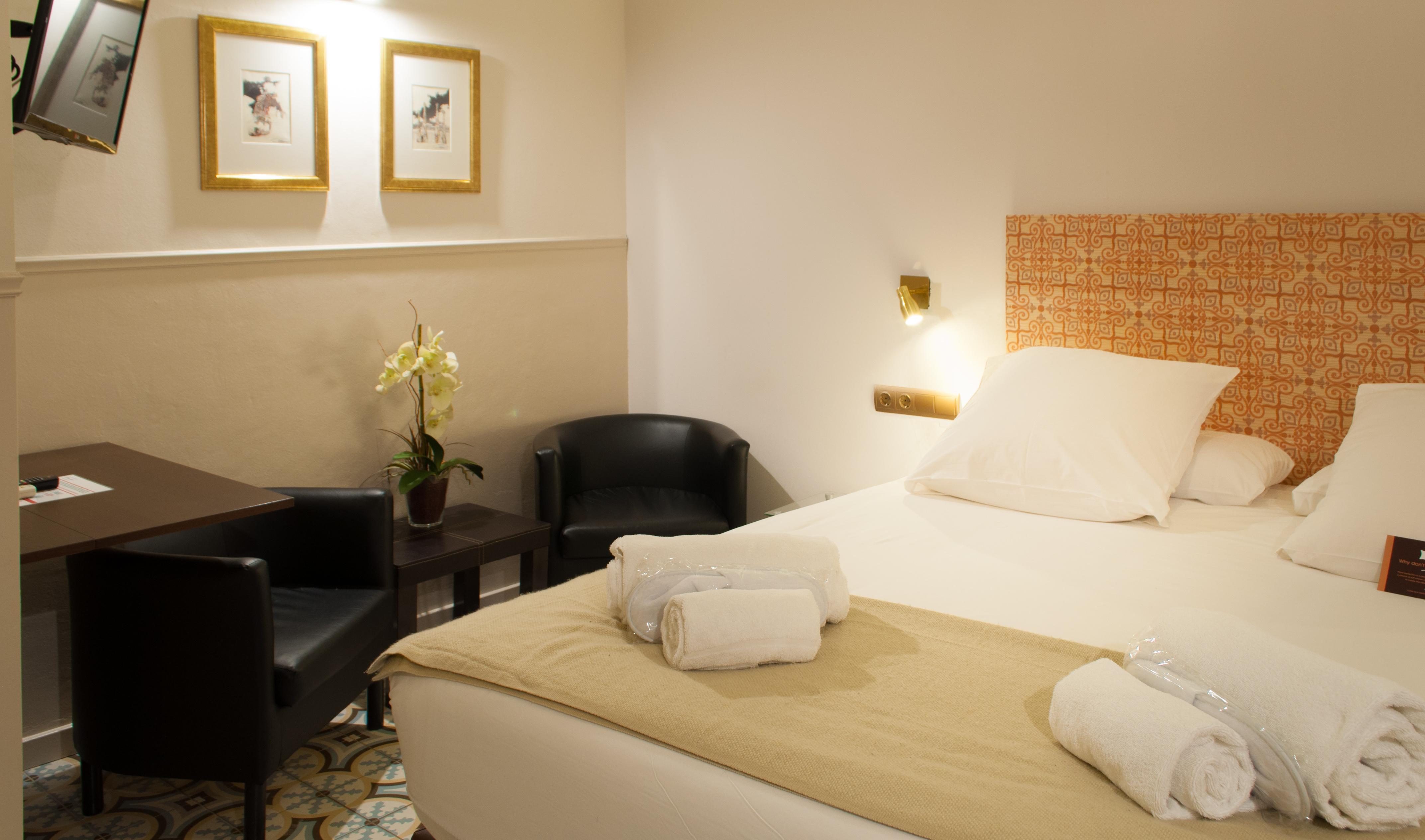 Mihlton Barcelona Boutique B&B (Adults Only) المظهر الخارجي الصورة
