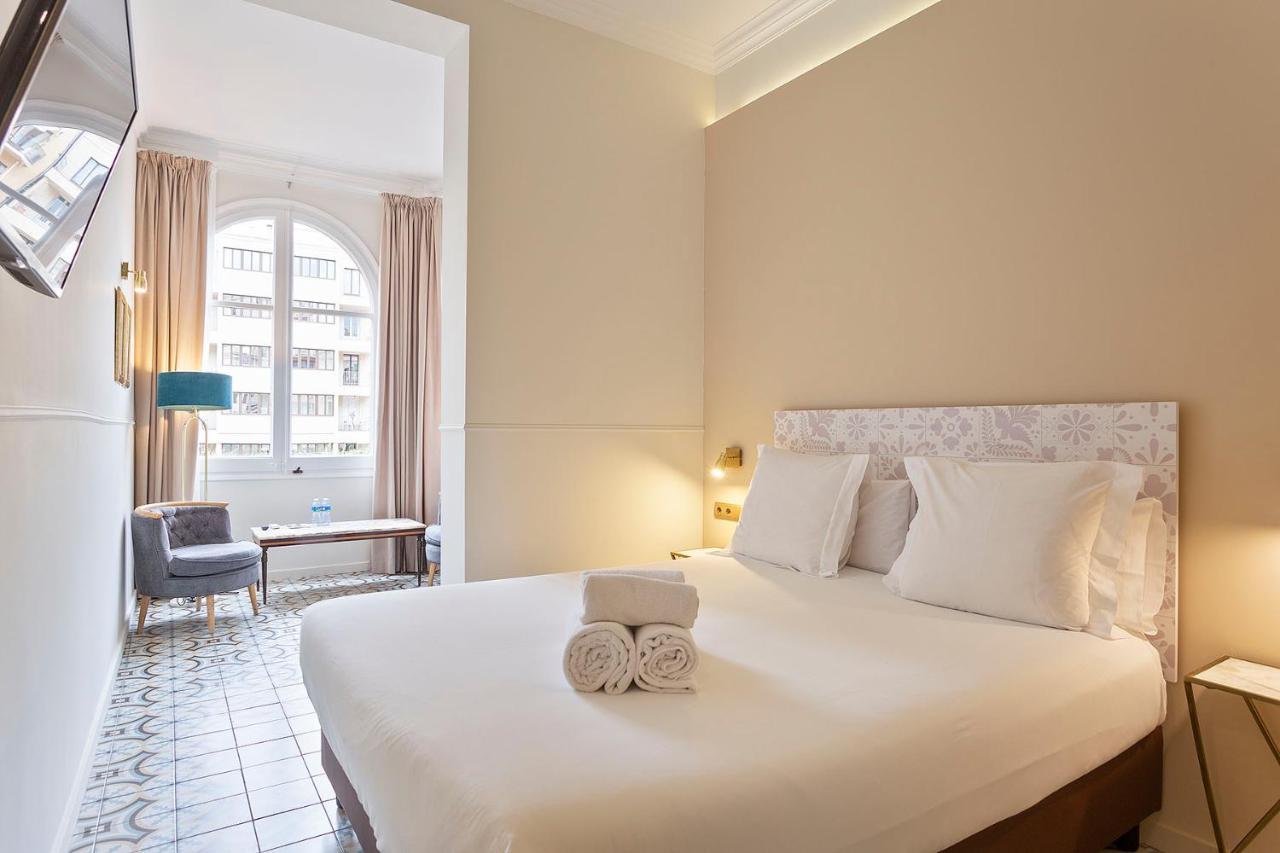 Mihlton Barcelona Boutique B&B (Adults Only) المظهر الخارجي الصورة