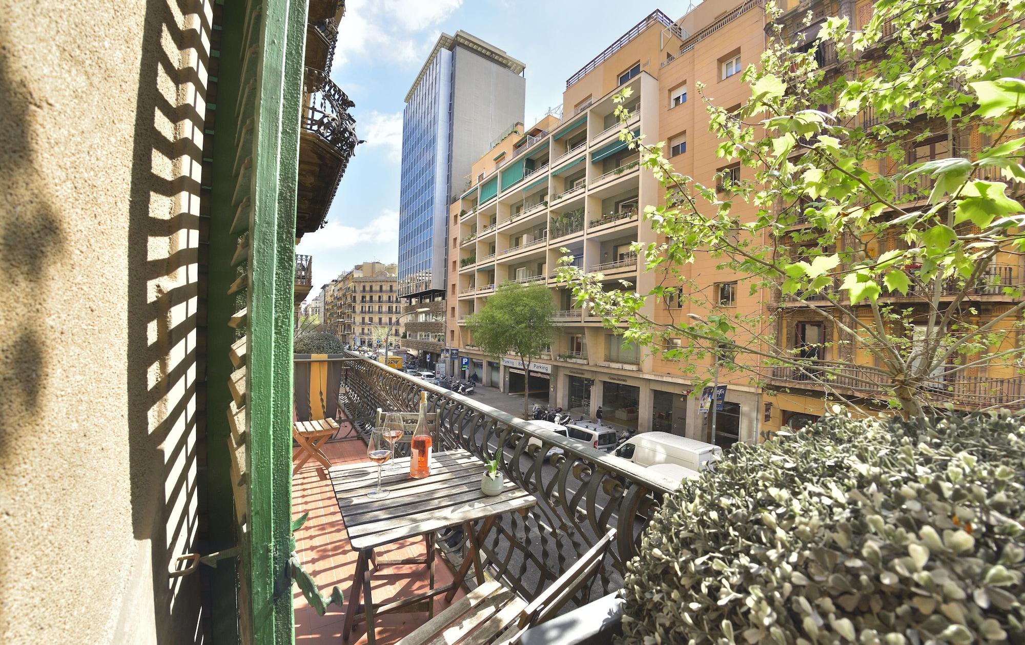 Mihlton Barcelona Boutique B&B (Adults Only) المظهر الخارجي الصورة