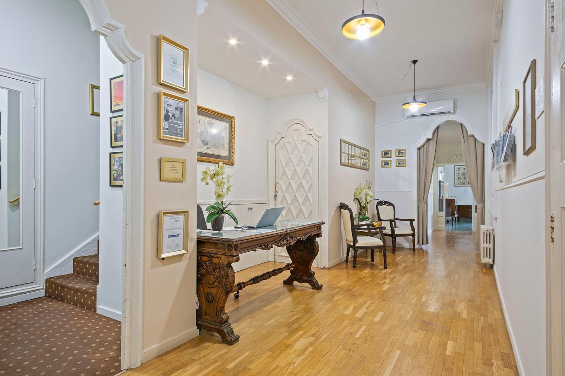 Mihlton Barcelona Boutique B&B (Adults Only) المظهر الخارجي الصورة